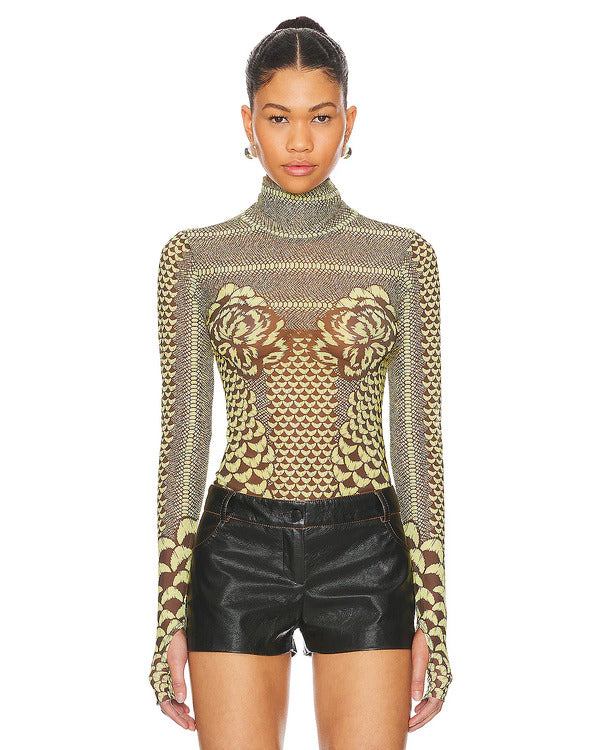 XO Kitty S02 Gia Kim Black & Brown Turtleneck Top